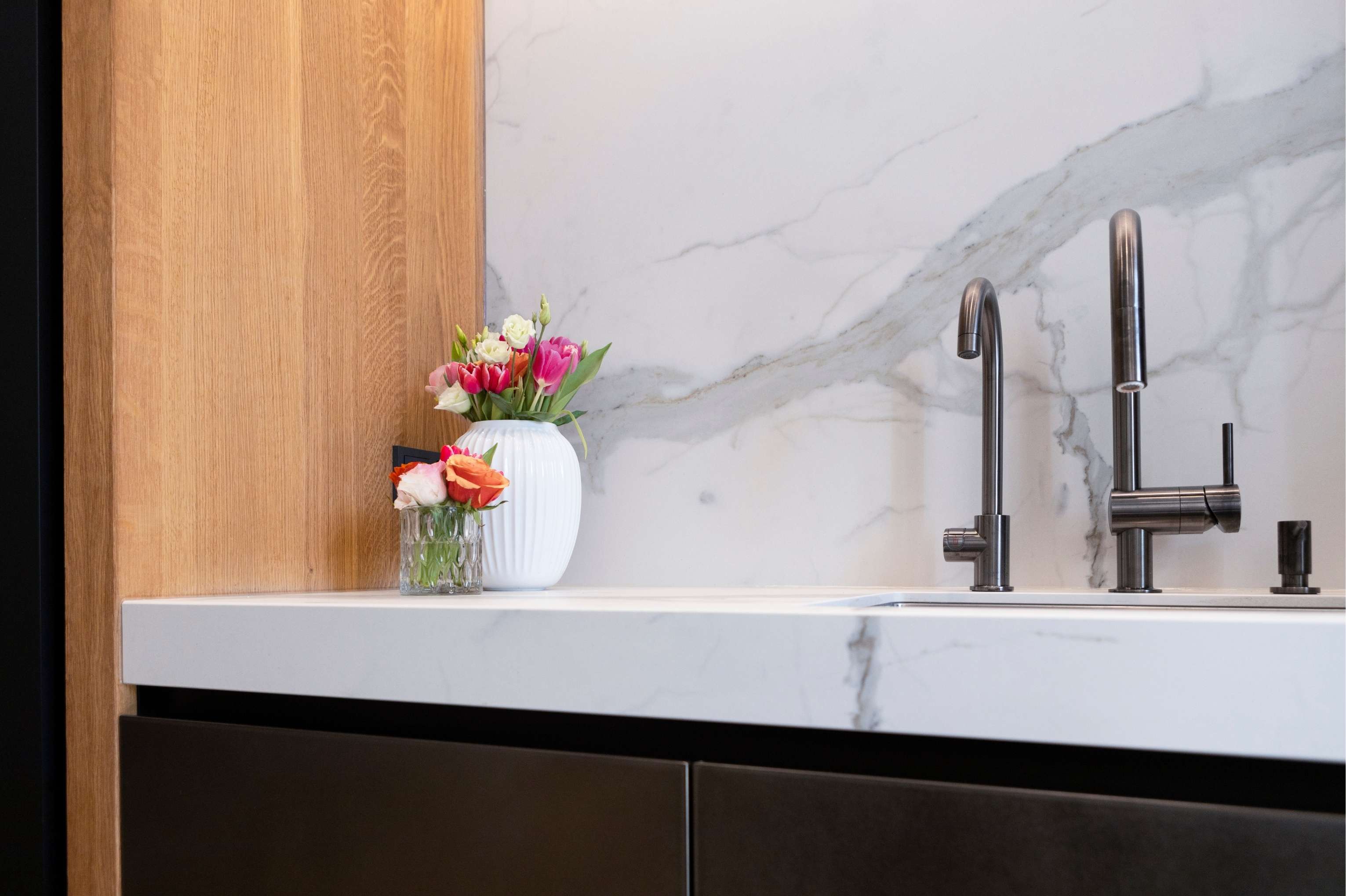 Küchennische mit Armatur