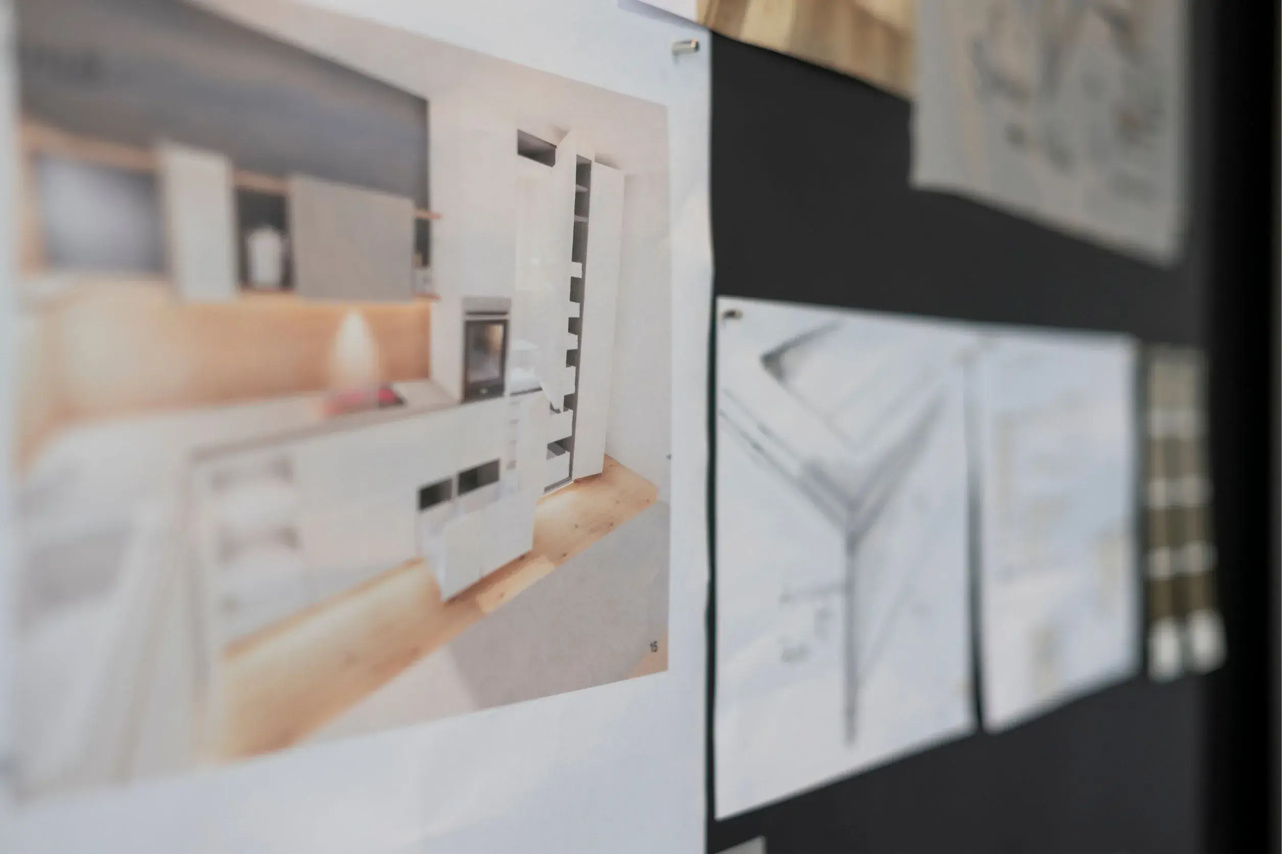 Moodboard mit Entwurf und Skizze einer Küchenplanung